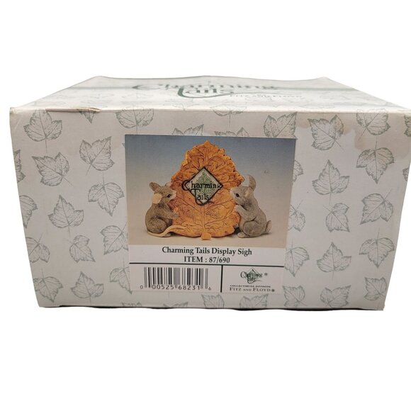 Charming Tails Figurine Display Sign Oak Leaf Mackenzie Mouse Binkey Bunny - Picture 8 of 8